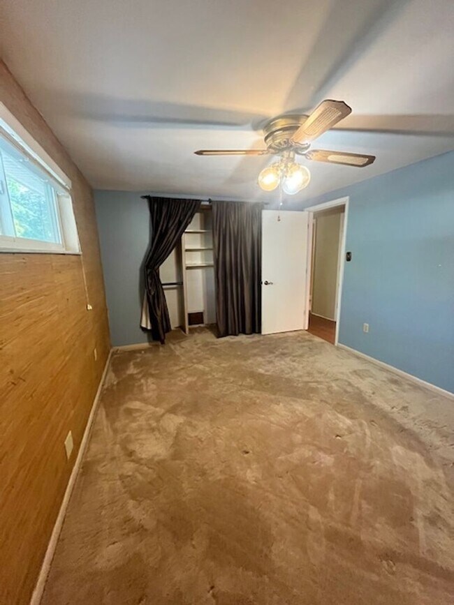 Building Photo - Escape to Your Private Retreat in Warner R...