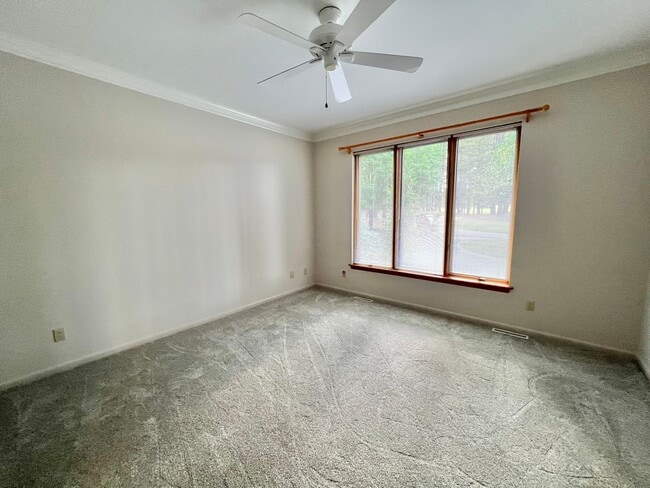 Building Photo - 3005 Hickory Tree Pl