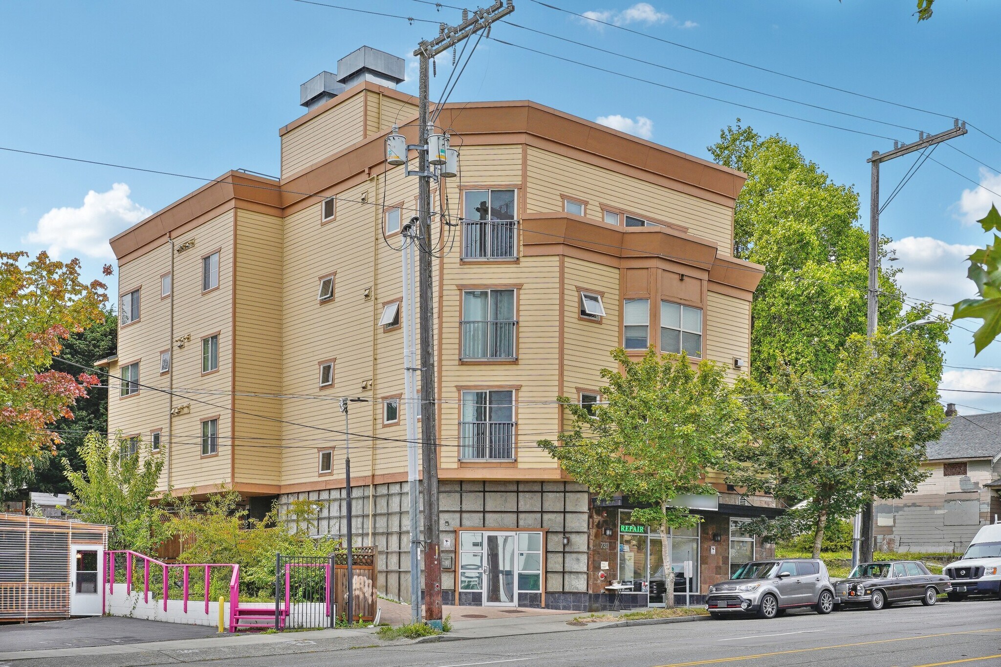Building Photo - 7311 15th Ave NW