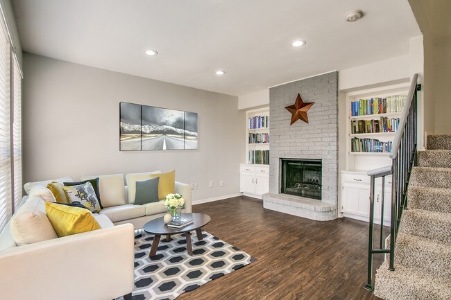 Primary Photo - 3200 Meadow Park Dr