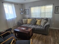 Building Photo - R and B Properties