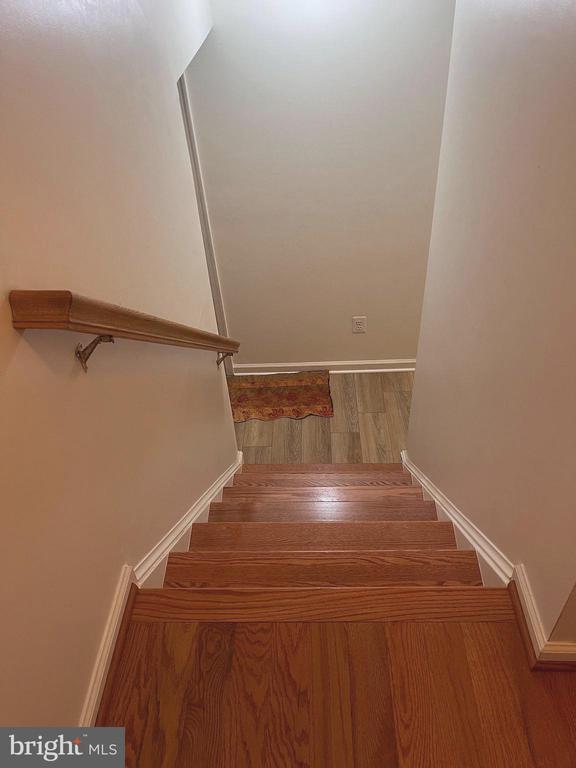Building Photo - 5144 Woodfield Dr
