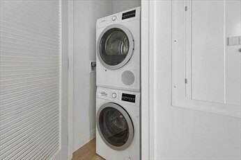 Building Photo - 135 Seaport Blvd