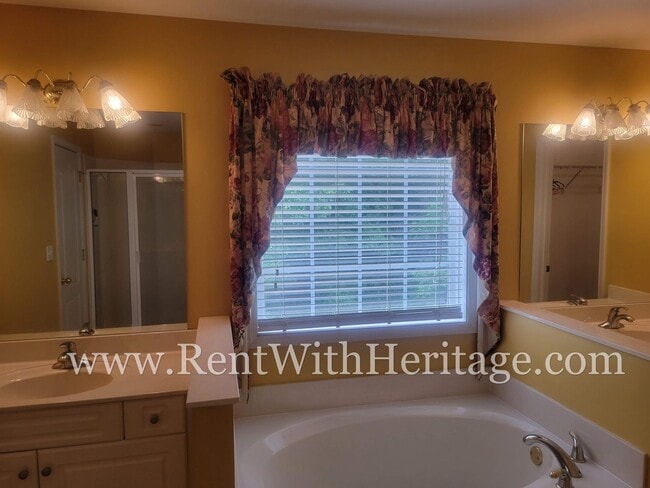 Building Photo - Gorgeous 3-Story Brick Home / 2 Fireplaces / Full Finished Basement / Chapel Hill Schools