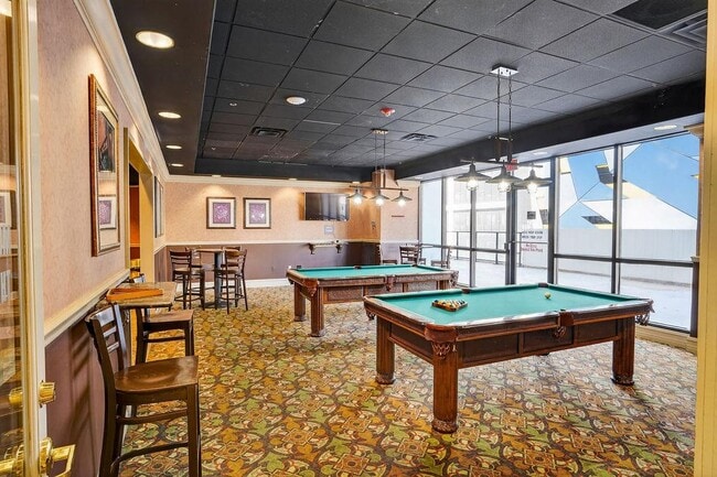 Building Photo - 1280 W Peachtree St NW