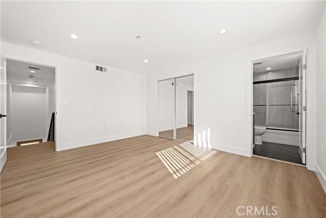 Building Photo - 2002 Hillcrest Dr