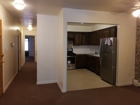 Building Photo - 41-85 Denman St