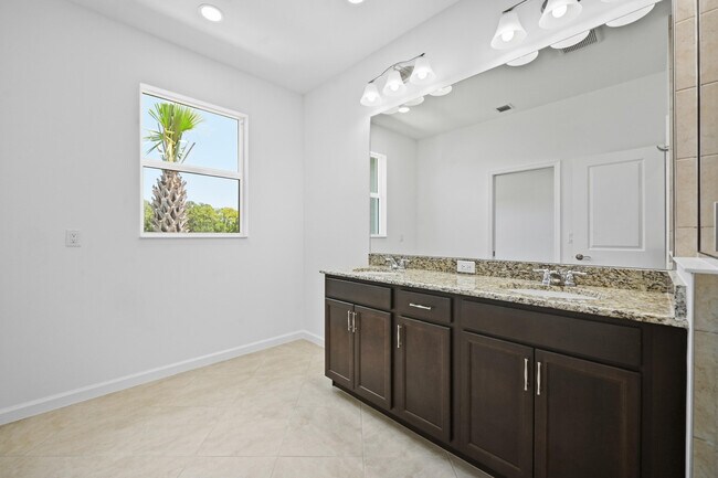 Building Photo - 4332 Brookgreen Sq
