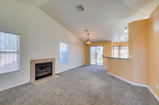 Building Photo - Updated Mediterranean-Style Home with Priv...