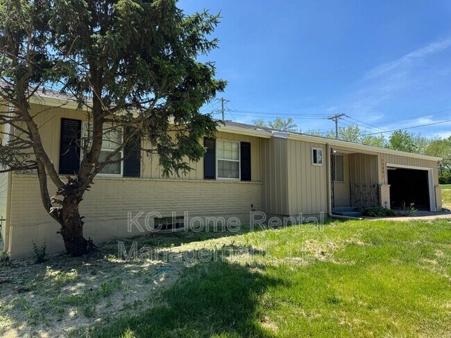 Primary Photo - 12801 E 41 St S