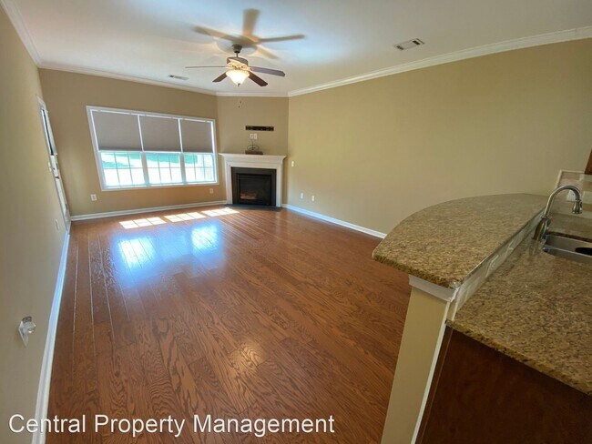 Building Photo - 3 br, 2.5 bath House - 53 Barnwood Circle