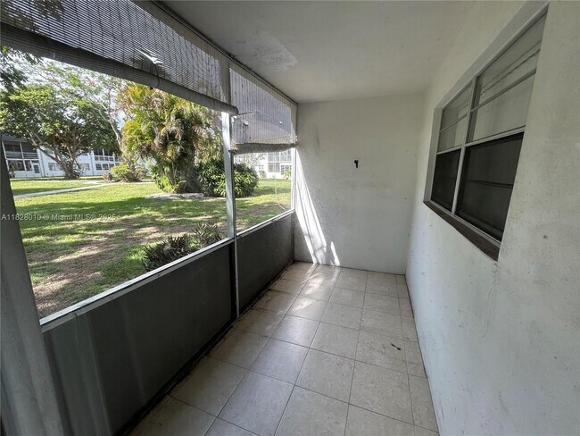 Building Photo - 6505 Winfield Blvd