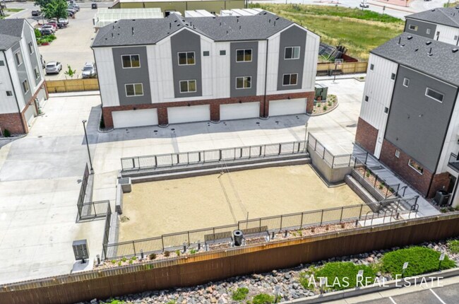 Building Photo - 4525 Tabor St