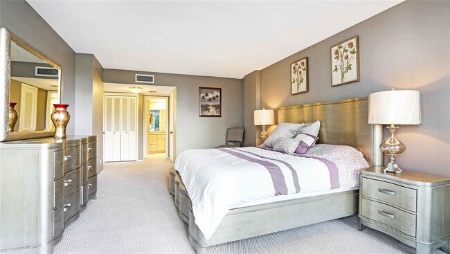 Building Photo - 4020 Galt Ocean Dr