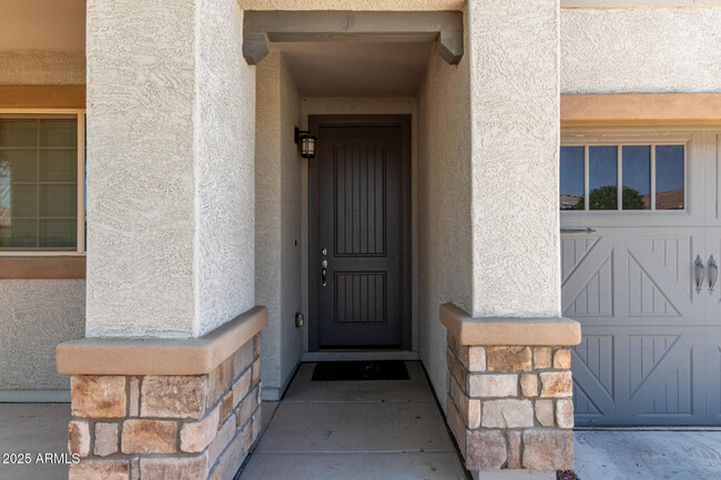 Building Photo - 17163 W Orchid Ln