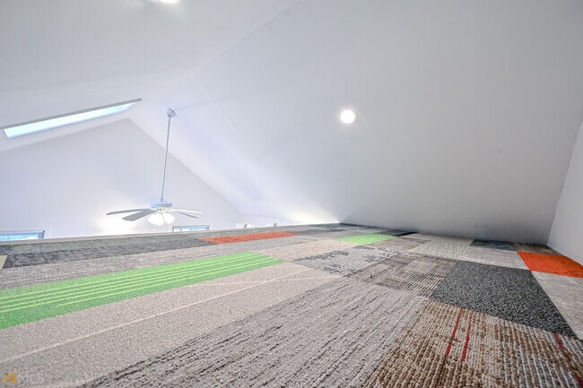 Building Photo - 1146 Oakdale Rd NE