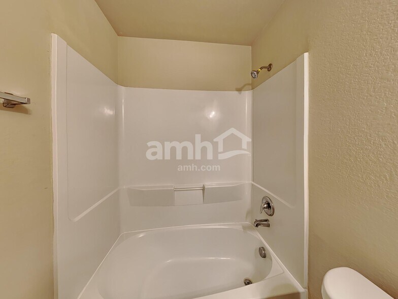 Building Photo - 7210 Alava Dr