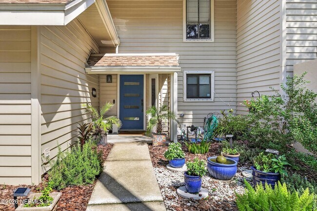 Building Photo - 202 Vista Lagoon Ct