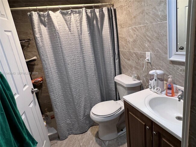 Building Photo - 3640 NW 9th St