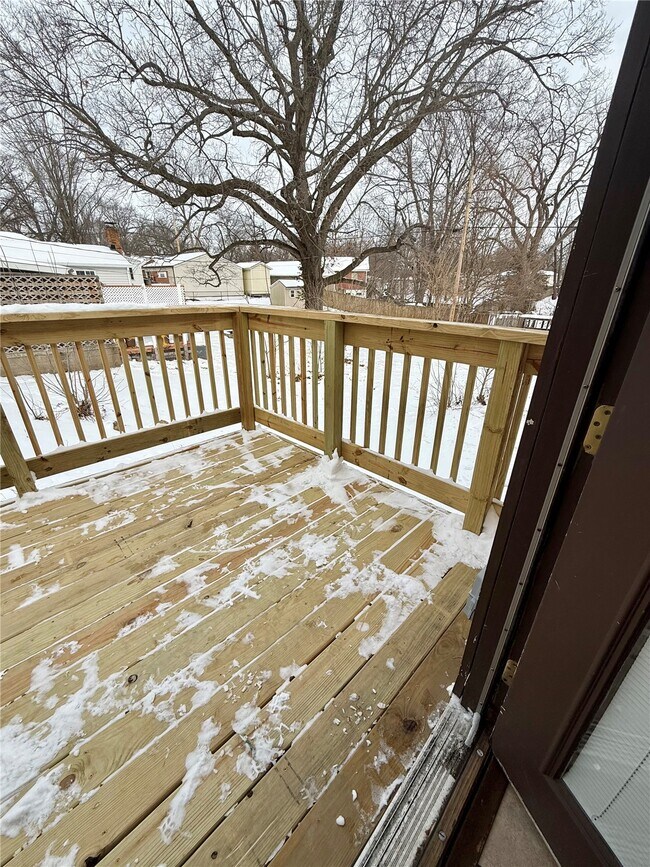 Building Photo - 56 Pine Trail