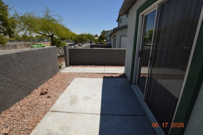 Building Photo - 5738 Wind Dancer Dr