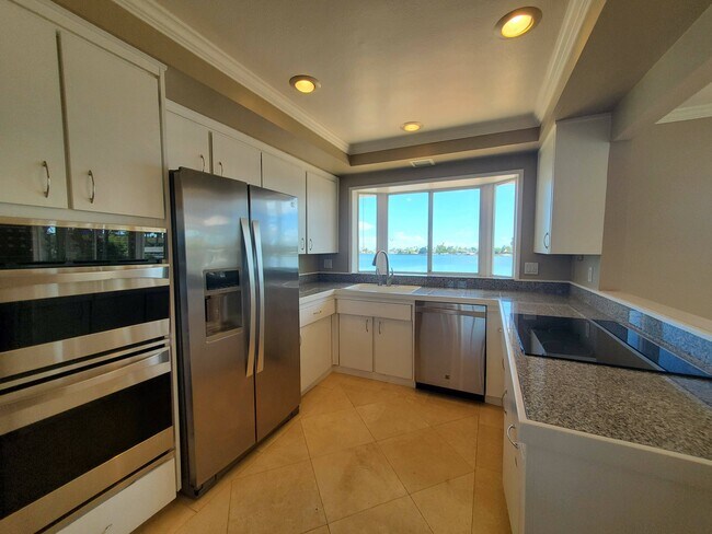 Building Photo - 132 Caribe Isle