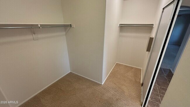 Building Photo - 16718 N 50th Way