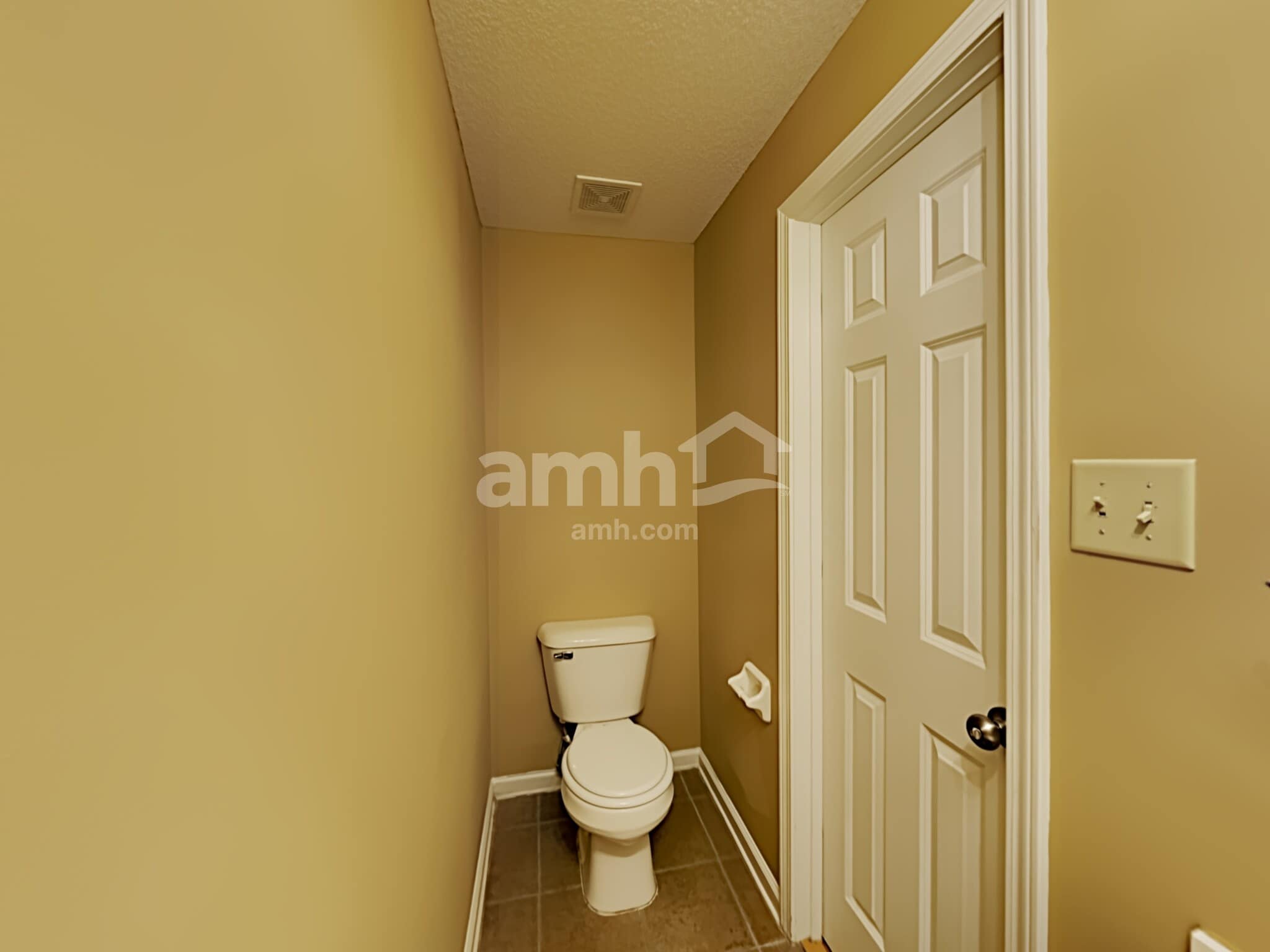 Building Photo - 8739 Overcup Oaks Dr