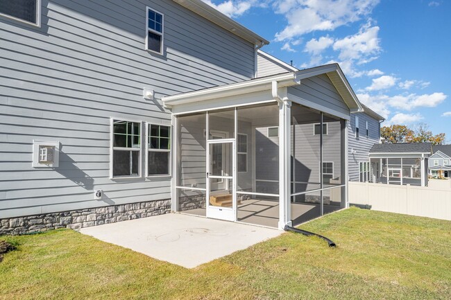 Building Photo - Newly Built 5 Bedroom Home in Knightdale!
