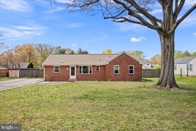 Building Photo - 6008 Brookland Rd