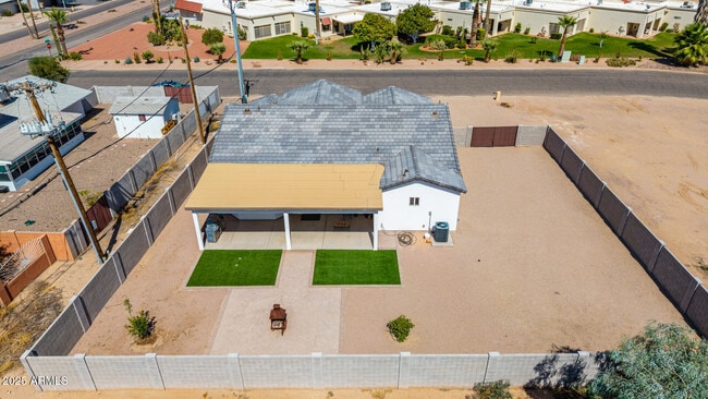 Building Photo - 8944 W Century Dr