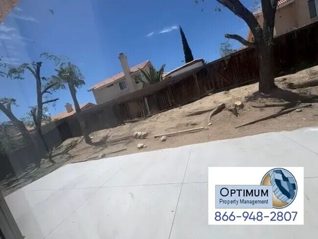 Building Photo - Charming 3-bedroom, 2-bathroom two-story home