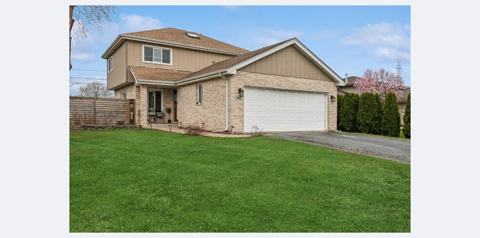 Building Photo - 7146 S Oketo Ave