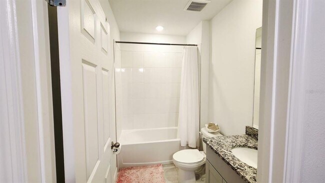 Building Photo - 5190 Minneola Ln