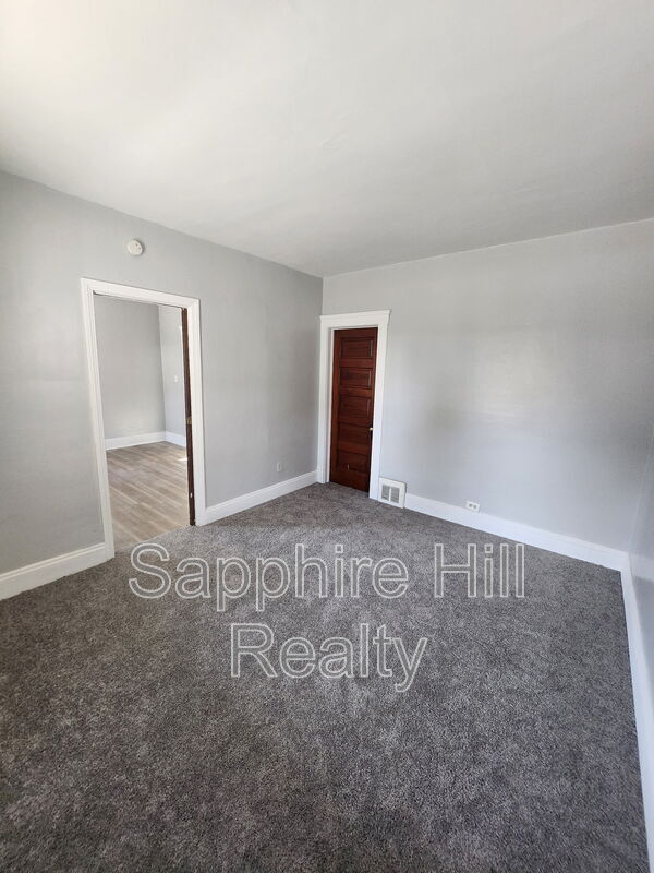 Building Photo - 16317 Huntmere Ave