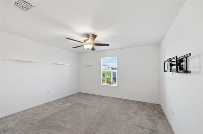 Building Photo - 12860 Tripoli Ave