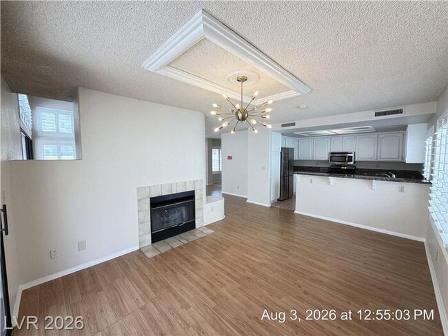 Building Photo - Beautiful Home with Private Balcony, Fireplace & Granite Kitchen