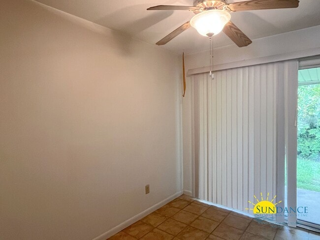 Building Photo - Nice 2-Bedroom Home in the Heart of Pensac...