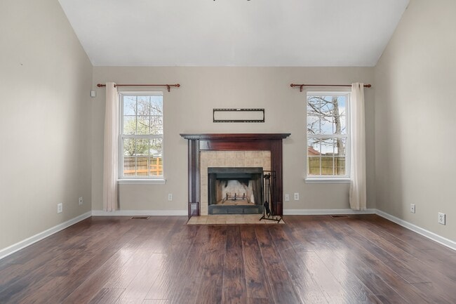 Building Photo - 3809 Man O War Blvd