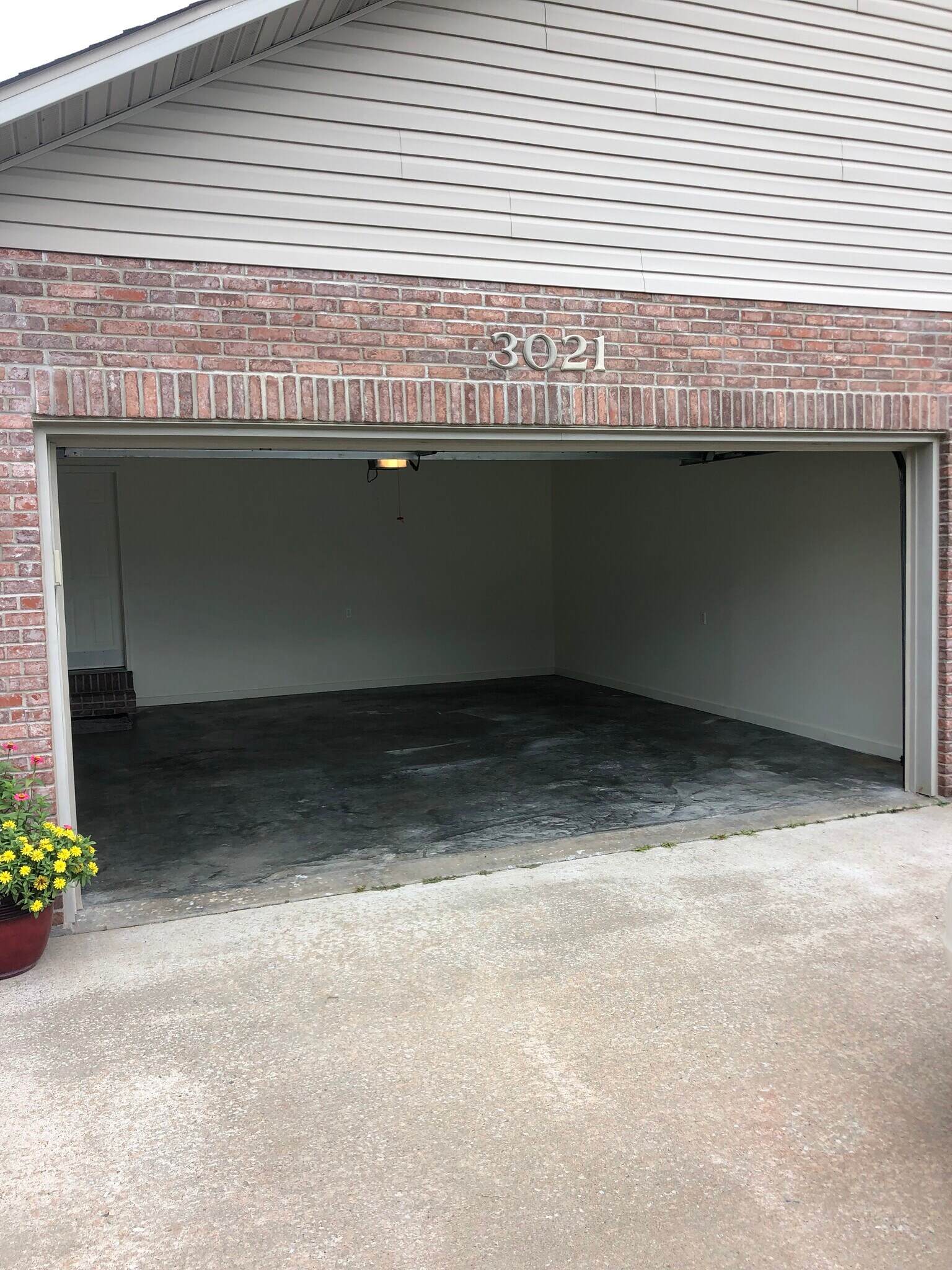 Building Photo - 3021 Patriot Dr