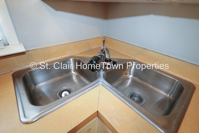 Building Photo - Pell City Rental