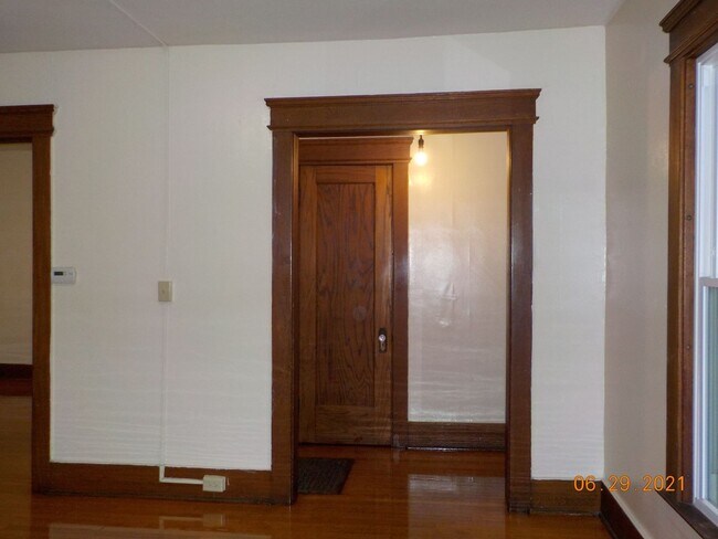 Building Photo - 969-971 Lancaster Ave