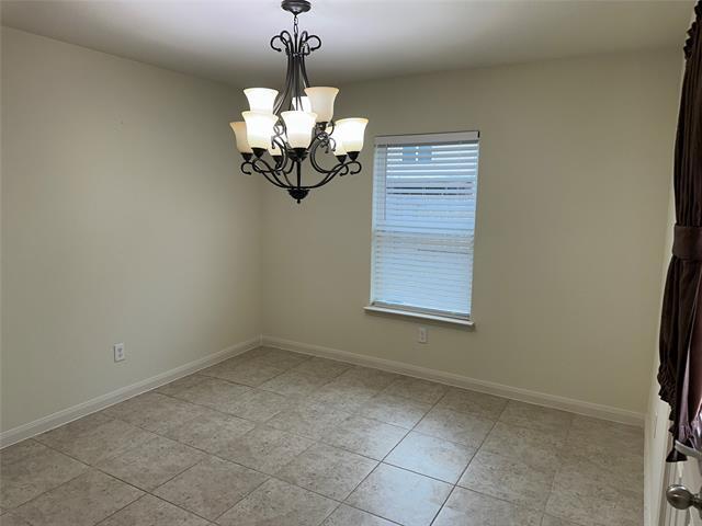 Building Photo - 1603 White Mountain Wy