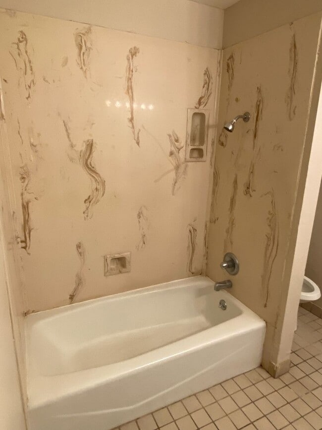 Building Photo - 3710 W Sunnyside Ct