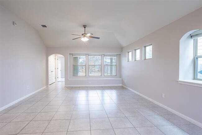 Building Photo - 615 Stampede Rd