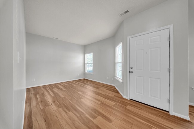 Building Photo - 408 Holmes Blvd