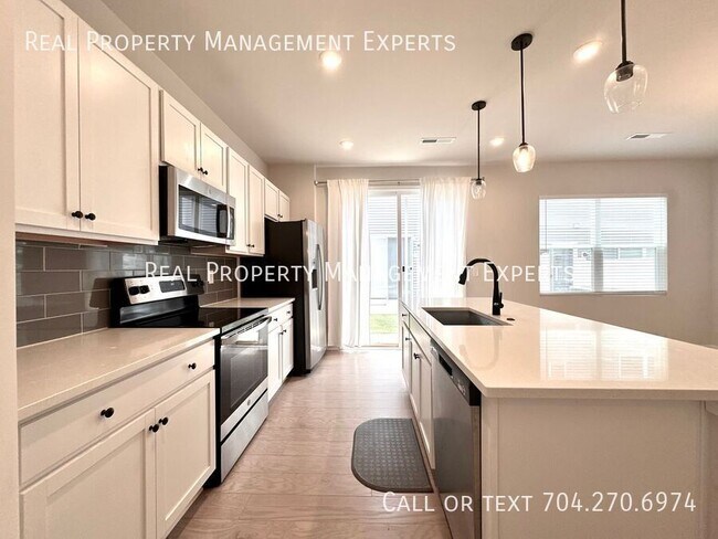 Building Photo - 6024 Caprera Wy