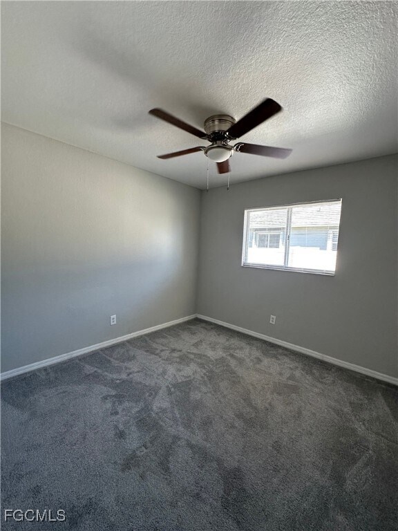 Building Photo - 1405 SW 10th St