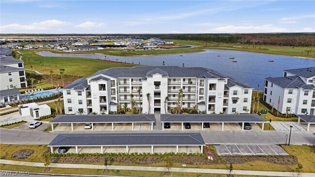 Building Photo - 15345 Grn Acrs Ave