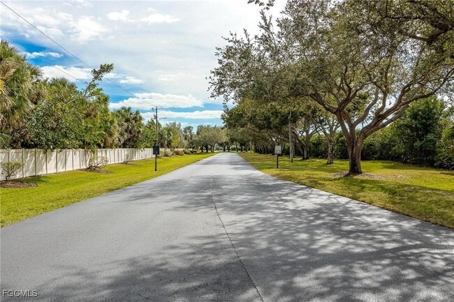 Building Photo - 12611 Apopka Ct